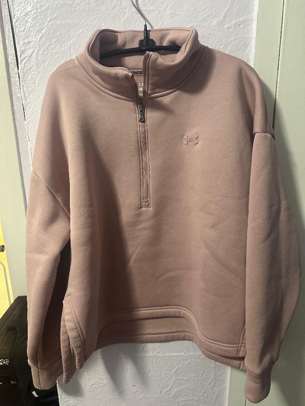 Under Armour fleece Half-Zip sweatshirt, size medium, pink